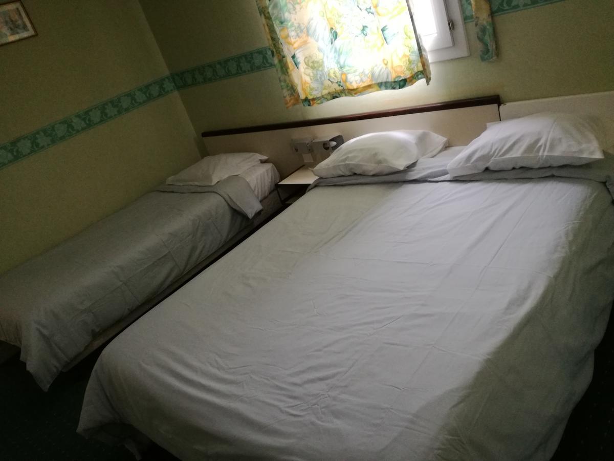 Hotel L'Eden Brix Eksteriør billede